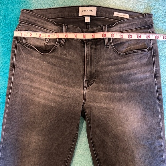 🔥Frame Women's Black Jeans🔥 - Picture 9 of 10